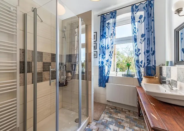 Neu! Annelieses Kemenate