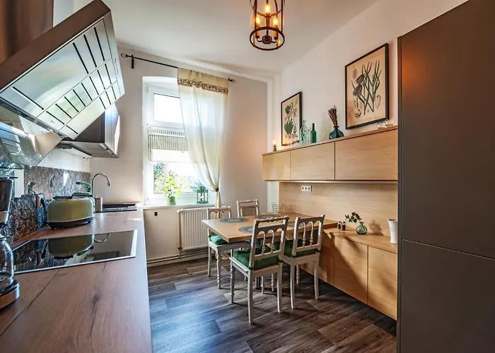 Neu! Annelieses Kemenate *